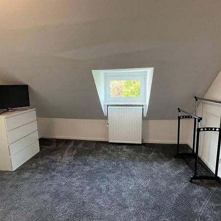 Reihenhaus In Ruhiger Lage Appartement Pinneberg Buitenkant foto